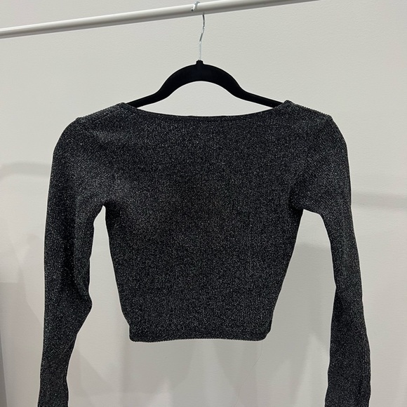 Black Long sleeve top shimmery - Picture 2 of 4